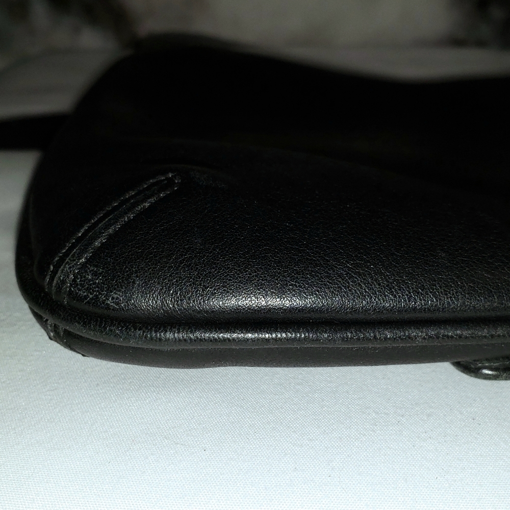Coach vintage black crossbody purse - Picture 7 of 14